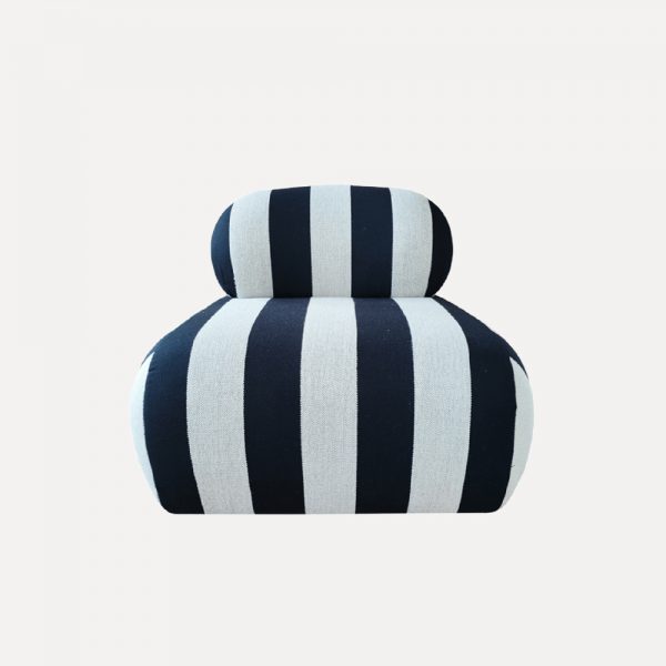 Lounge Sofa for Resting Area – Ergonomic Design Inspired by Insects